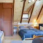 Holiday home Mali Pince