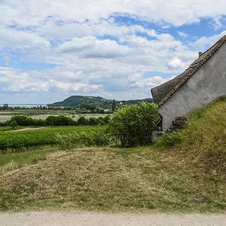 Mali Pince * Aszófő